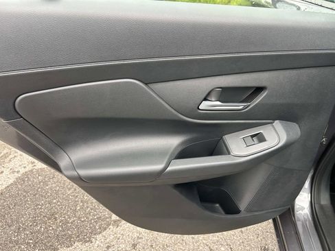 New 2026 Nissan Sentra SV w/ SV Convenience Package FWD image 18