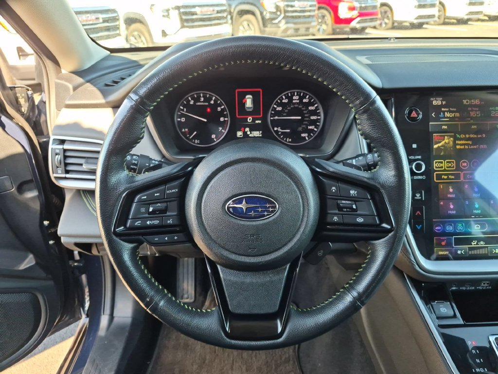 Used 2025 Subaru Outback Onyx Edition AWD/4WD image 23
