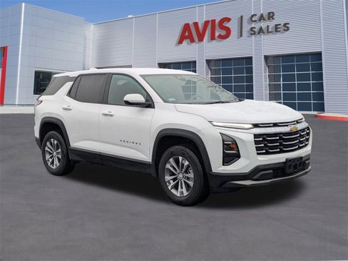 Used 2025 Chevrolet Equinox LT image 9