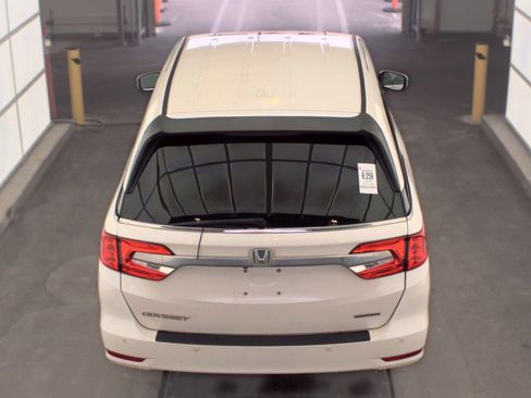 Used 2018 Honda Odyssey Touring image 5