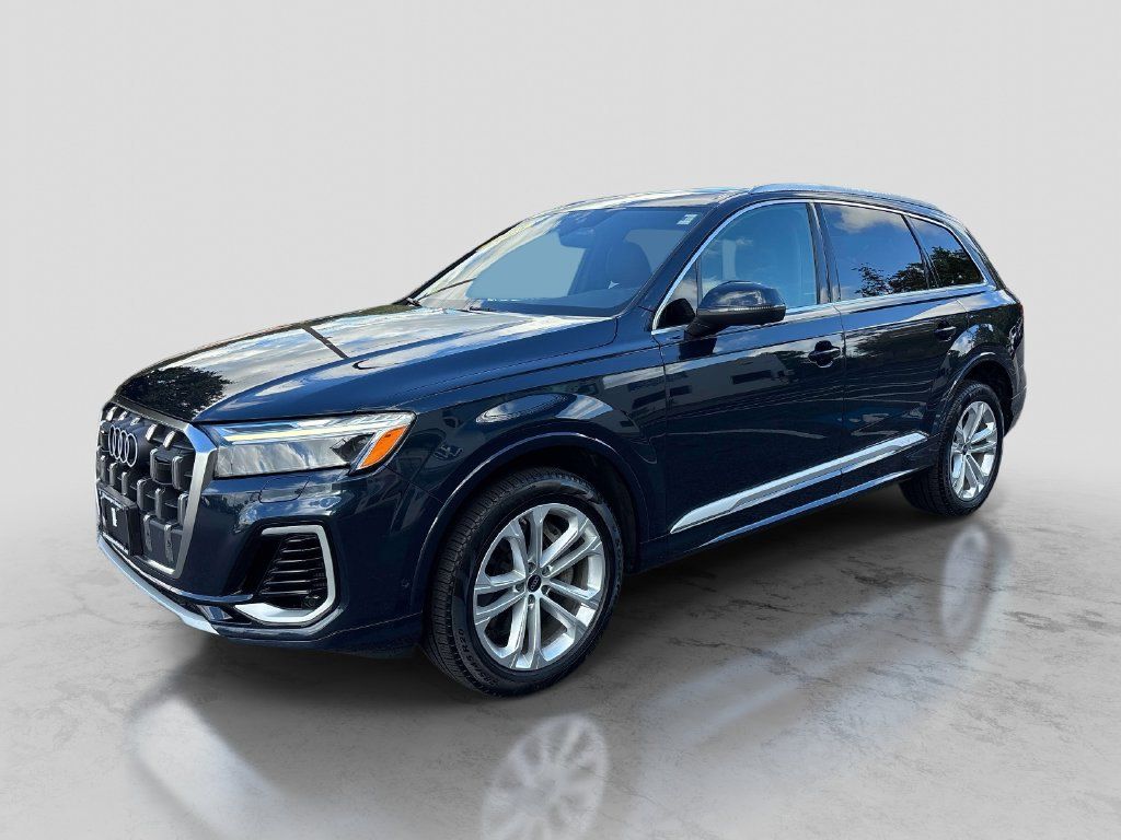 Used 2025 Audi Q7 3.0T Premium Plus AWD/4WD image 1
