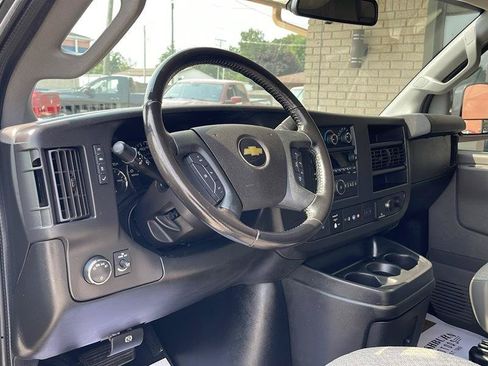 Used 2021 Chevrolet Express 3500 LT w/ LT Preferred Equipment Group RWD image 25