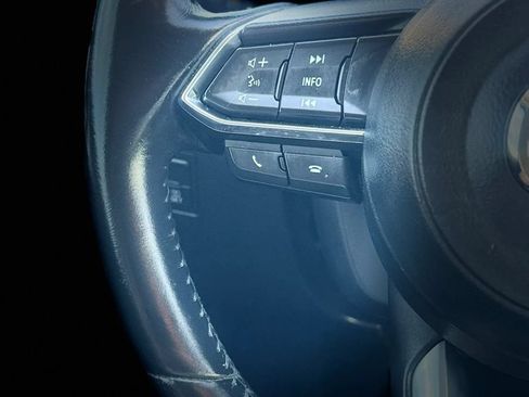 Used 2018 MAZDA MAZDA3 Touring FWD image 37