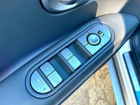 New 2026 Hyundai Ioniq 5 Limited image 15