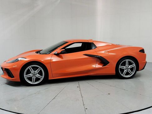 New 2027 Chevrolet Corvette Stingray Convertible w/ Battery Protection Package RWD image 2
