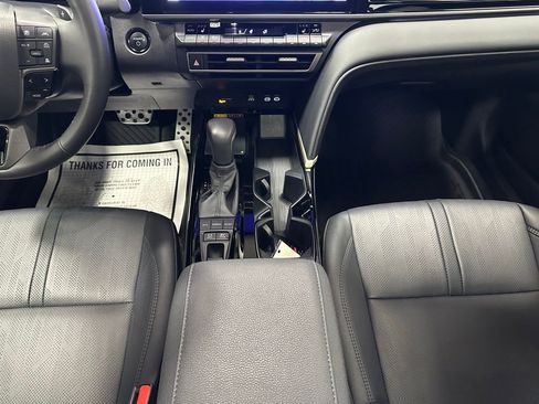 Used 2026 Toyota Camry XSE FWD image 40