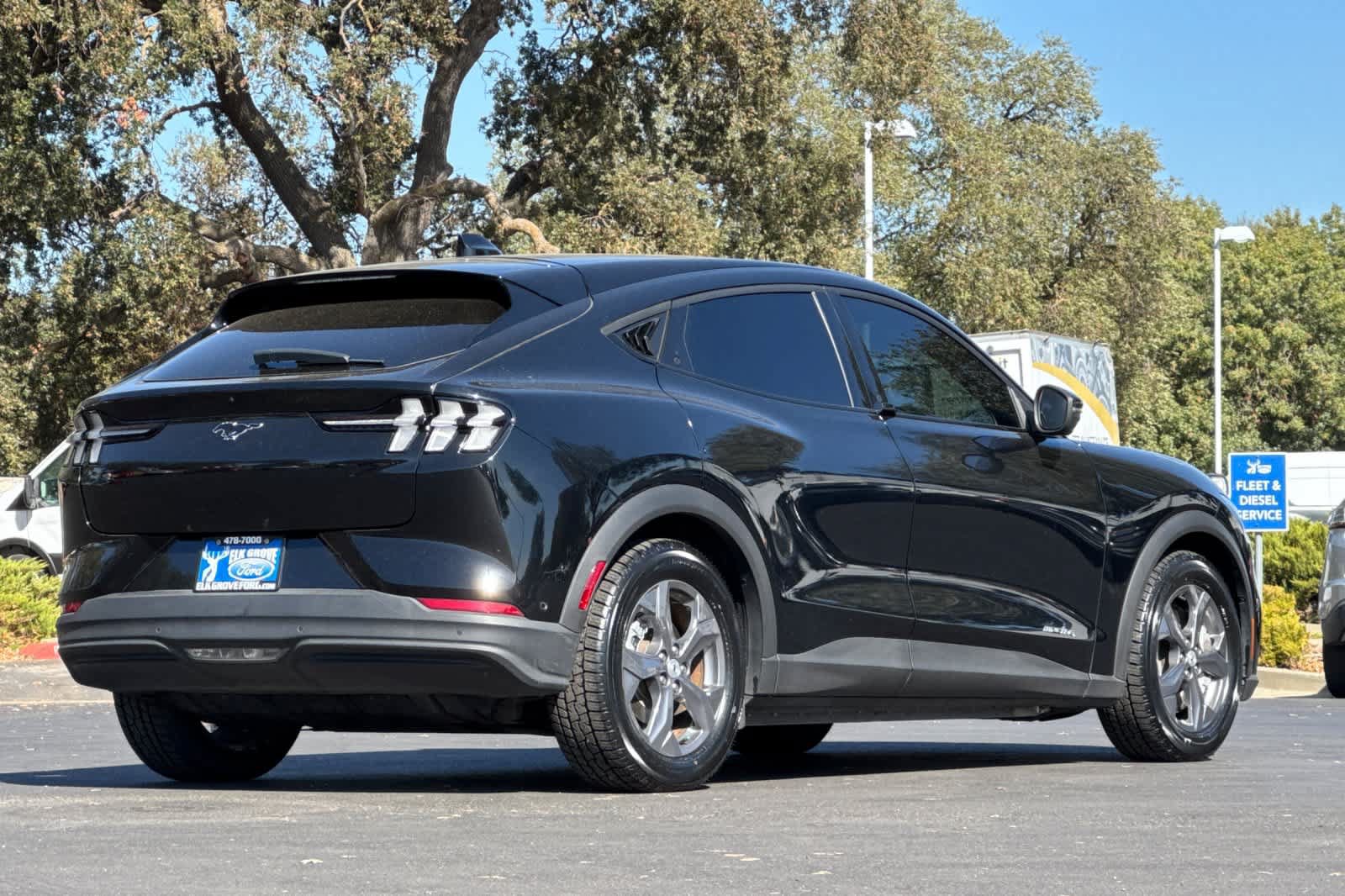 Used 2023 Ford Mustang Mach-E Select w/ Comfort Package Lite AWD/4WD image 2