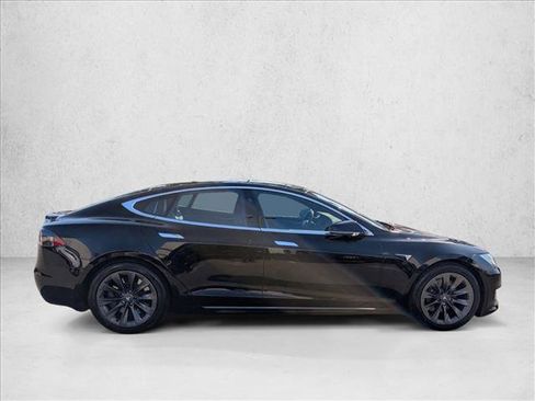 Used 2020 Tesla Model S Long Range AWD/4WD image 4