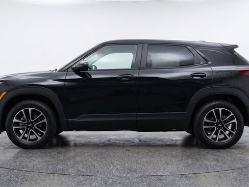 Used 2025 Chevrolet TrailBlazer LT FWD image 5
