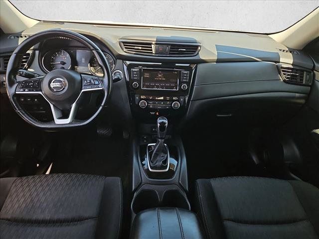 Used 2020 Nissan Rogue SV w/ Premium Package FWD image 24