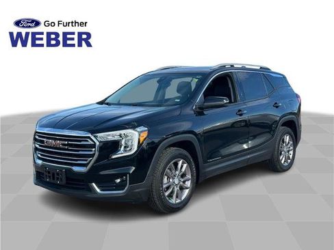Used 2023 GMC Terrain SLT image 1