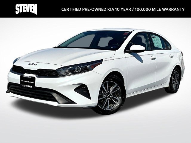 Certified 2024 Kia Forte LXS FWD image 3