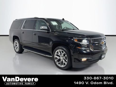 Used 2019 Chevrolet Suburban Premier w/ Max Trailering Package AWD/4WD image 1