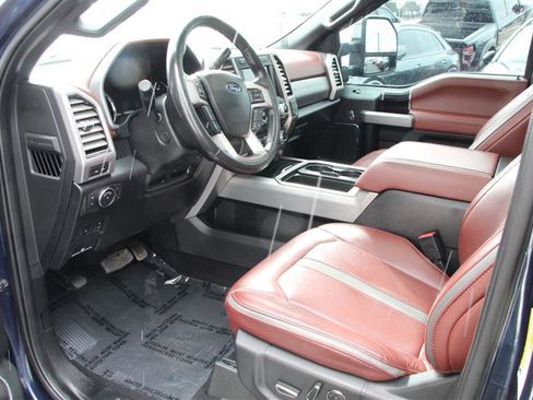 Used 2019 Ford F350 Platinum w/ Platinum Ultimate Package image 19