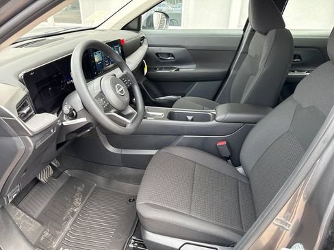 New 2026 Nissan Kicks S FWD image 9