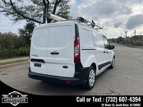 Used 2020 Ford Transit Connect XL image 7