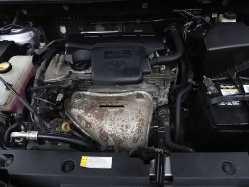 Used 2016 Toyota RAV4 XLE image 29