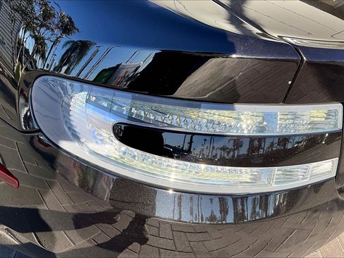 Used 2012 Aston Martin Virage Volante image 29