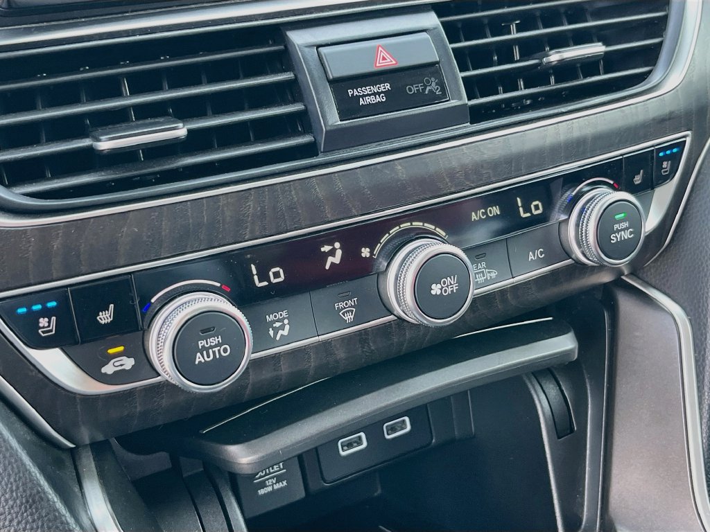 Used 2022 Honda Accord Touring image 15