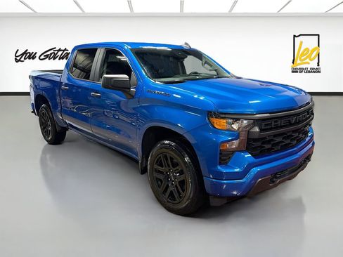Used 2022 Chevrolet Silverado 1500 Custom AWD/4WD image 3