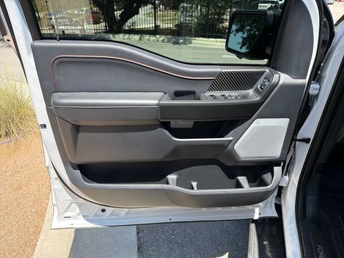 Used 2025 Ford F150 Raptor AWD/4WD image 21
