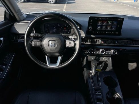 Used 2024 Honda Civic Touring image 11