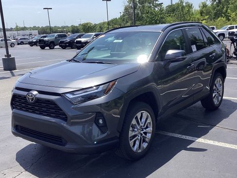 New 2025 Toyota RAV4 XLE Premium image 3