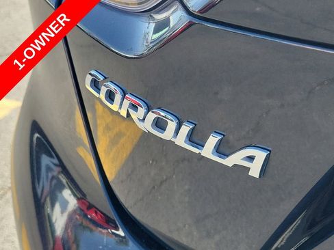 Used 2024 Toyota Corolla LE FWD image 9