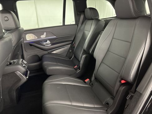 Certified 2025 Mercedes-Benz GLS 450 4MATIC image 27