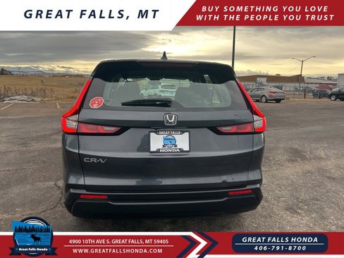 Used 2023 Honda CR-V LX image 6