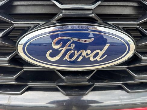 Certified 2024 Ford Escape ST-Line w/ Tech Pack #1 AWD/4WD image 13