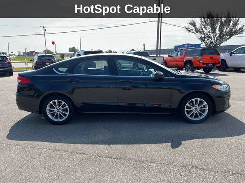 Used 2020 Ford Fusion SE FWD image 8