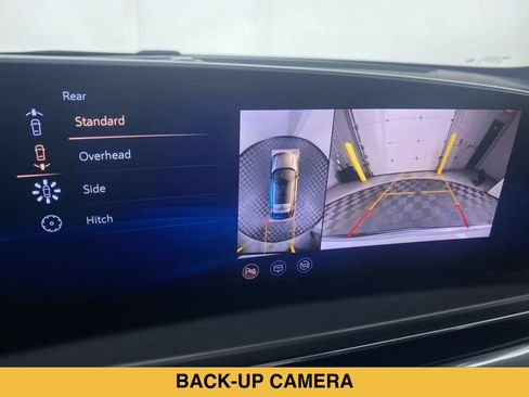 Certified 2024 Cadillac Lyriq Tech w/ Driver Assist Package AWD/4WD image 6