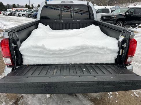 Used 2023 Toyota Tacoma image 19