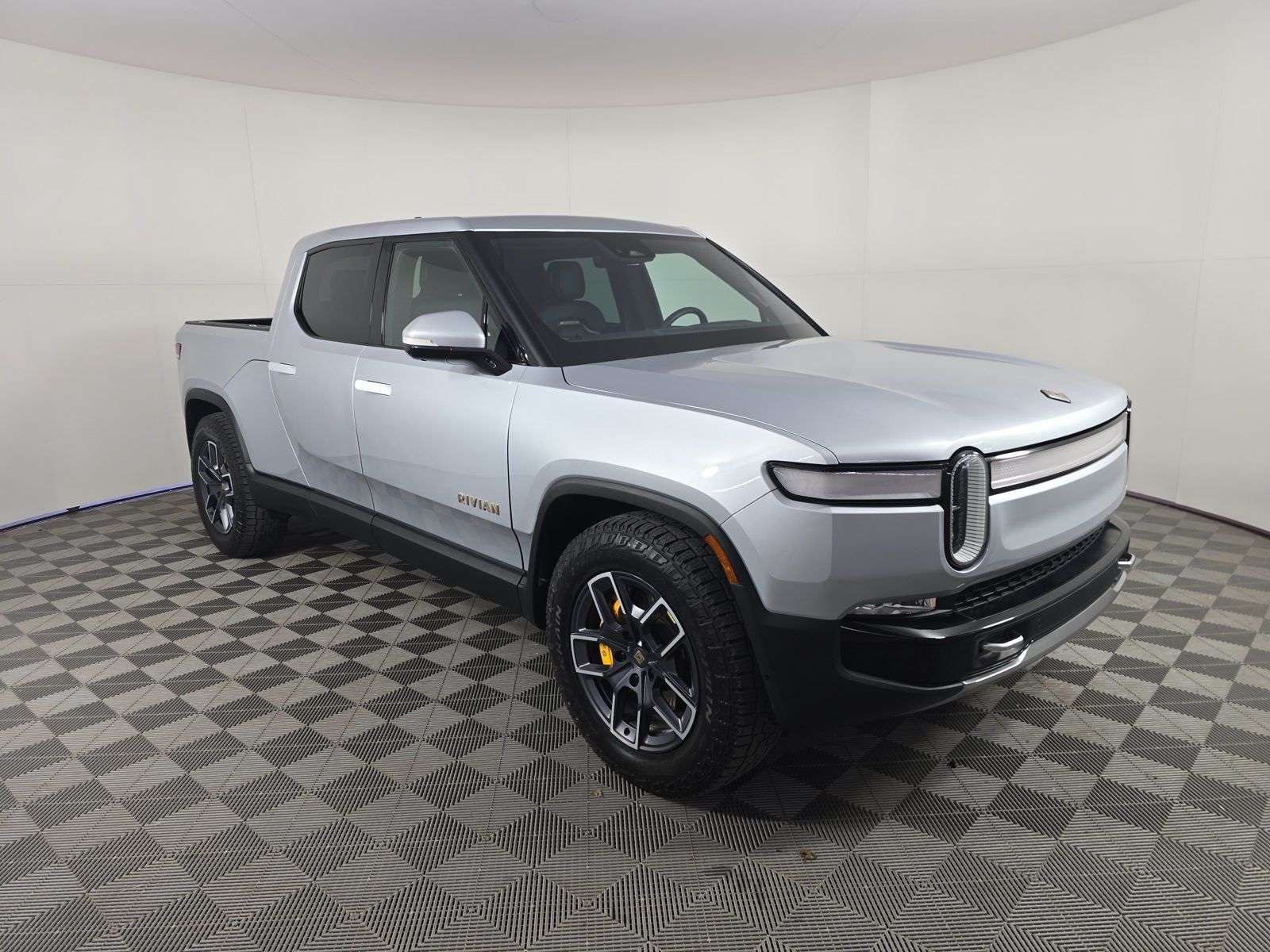 Used 2022 Rivian R1T Launch Edition AWD/4WD image 7