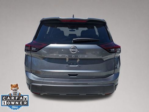 Used 2025 Nissan Rogue SV FWD image 5