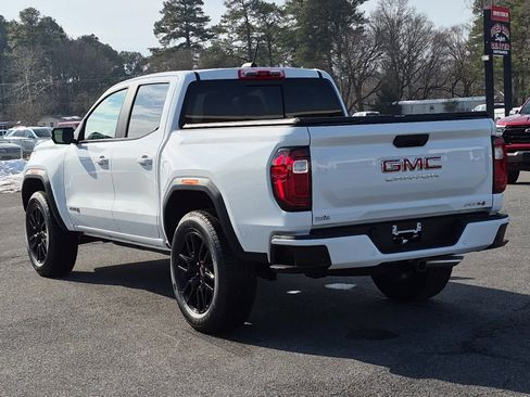 Used 2026 GMC Canyon AT4 w/ Technology Plus Package image 6