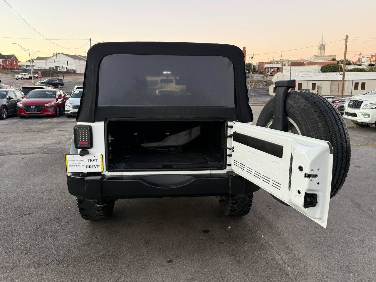 Used 2014 Jeep Wrangler Unlimited Sport w/ Quick Order Package 24S AWD/4WD image 46