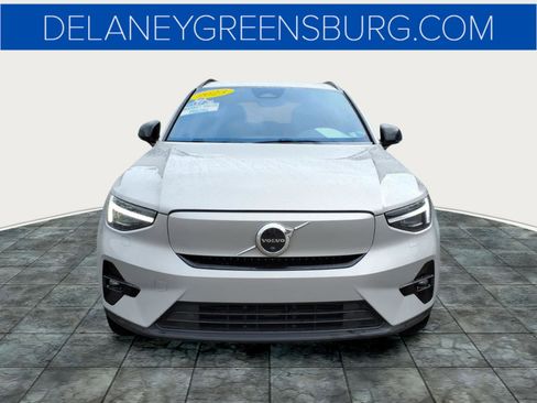 Used 2023 Volvo XC40 Recharge Ultimate image 8