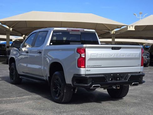 Used 2020 Chevrolet Silverado 1500 LT Trail Boss image 6
