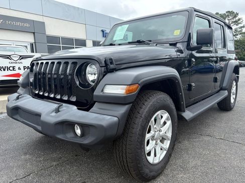 Used 2023 Jeep Wrangler Unlimited Sport AWD/4WD image 1