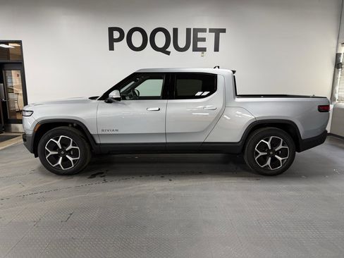 Used 2023 Rivian R1T Adventure image 1