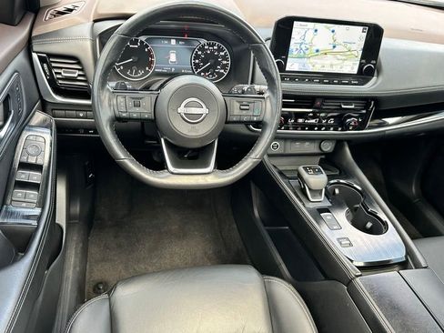 Used 2023 Nissan Rogue SL w/ SL Premium Package image 8