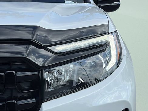 Used 2025 Honda Ridgeline Black Edition image 25