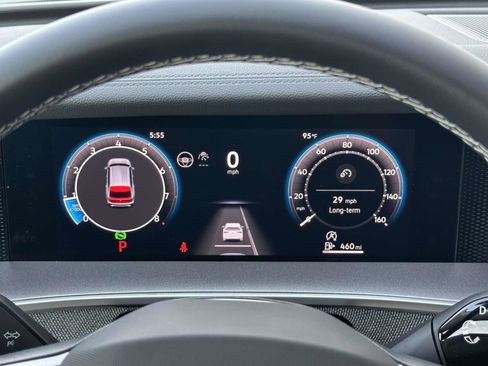Certified 2025 Volkswagen Tiguan S FWD image 24