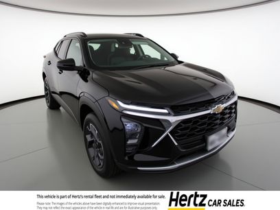 Used 2025 Chevrolet Trax LT