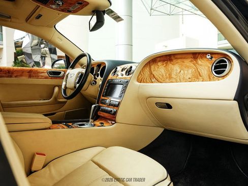 Used 2010 Bentley Flying Spur Flying Spur AWD/4WD image 41