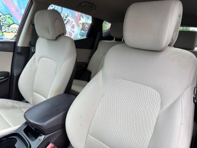 Used 2017 Hyundai Santa Fe Sport FWD image 14