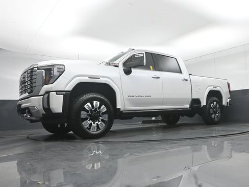 Used 2024 GMC Sierra 2500 Denali w/ Denali Reserve Package AWD/4WD image 73