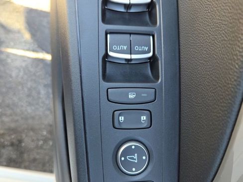 Certified 2024 Acura Integra image 31